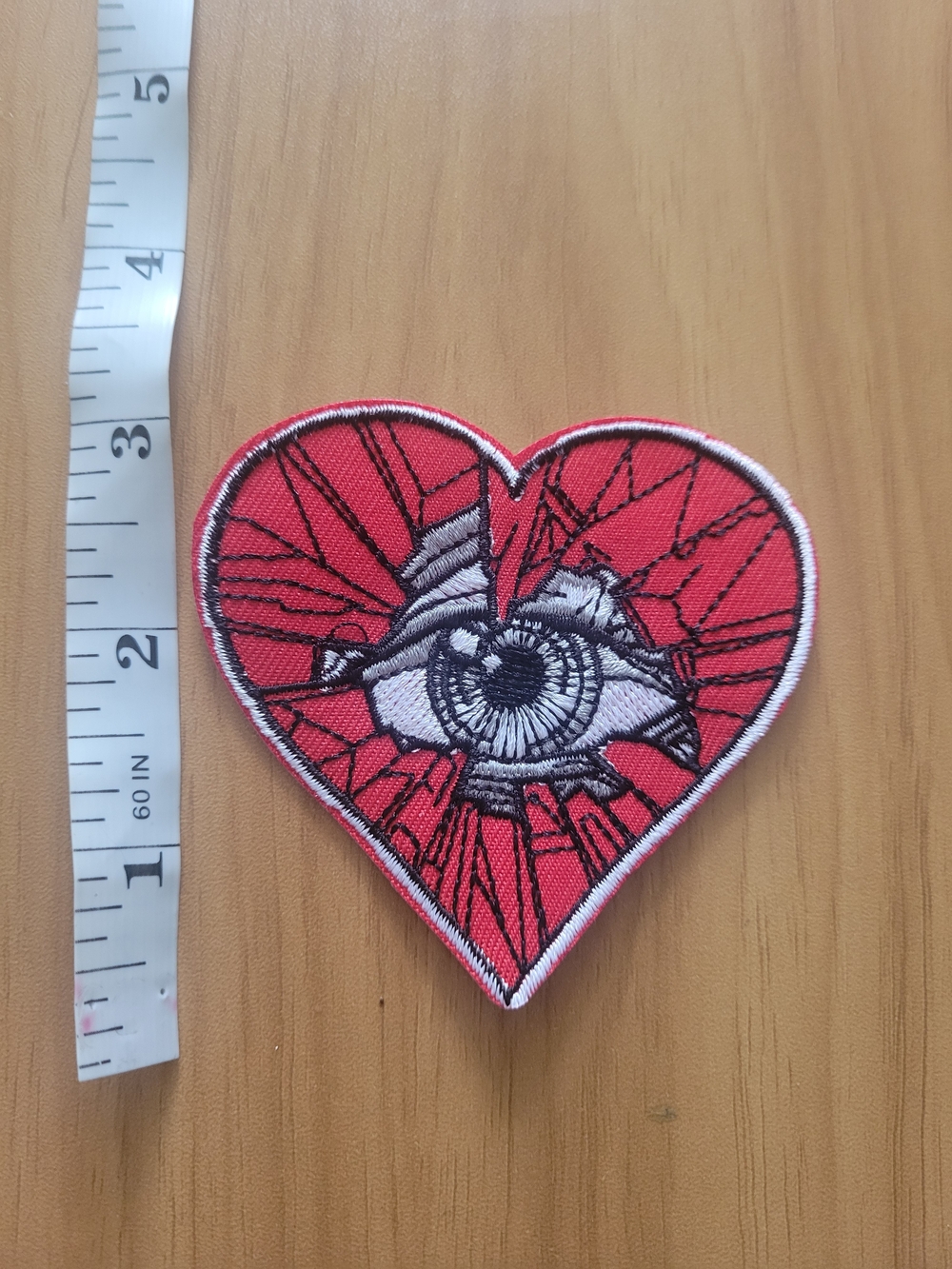 🧋NEW🧋Red Heart Eye Embroidered Patch - Unbranded